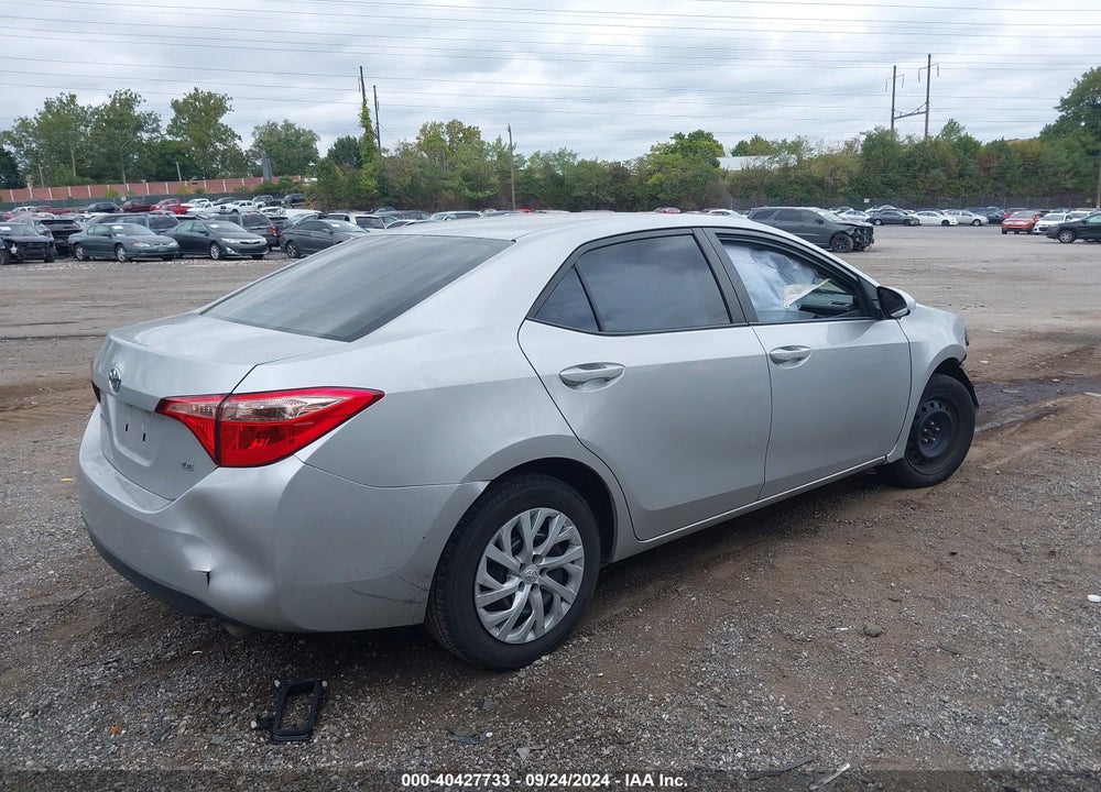2018 TOYOTA COROLLA LE VIN: 5YFBURHEXJP751812