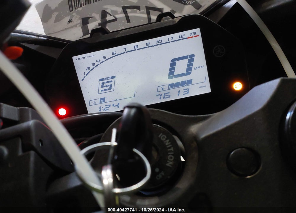 2023 YAMAHA YZFR3 A VIN: MH3RH18Y7PK012579