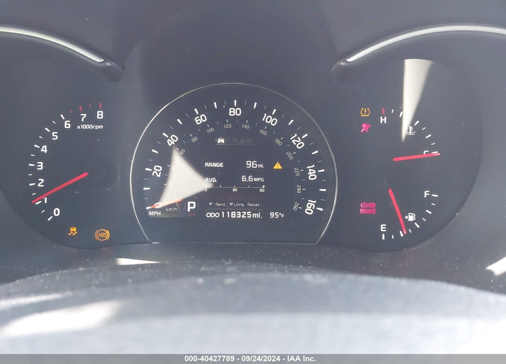 2015 KIA SORENTO SX V6 VIN: 5XYKW4A76FG565883