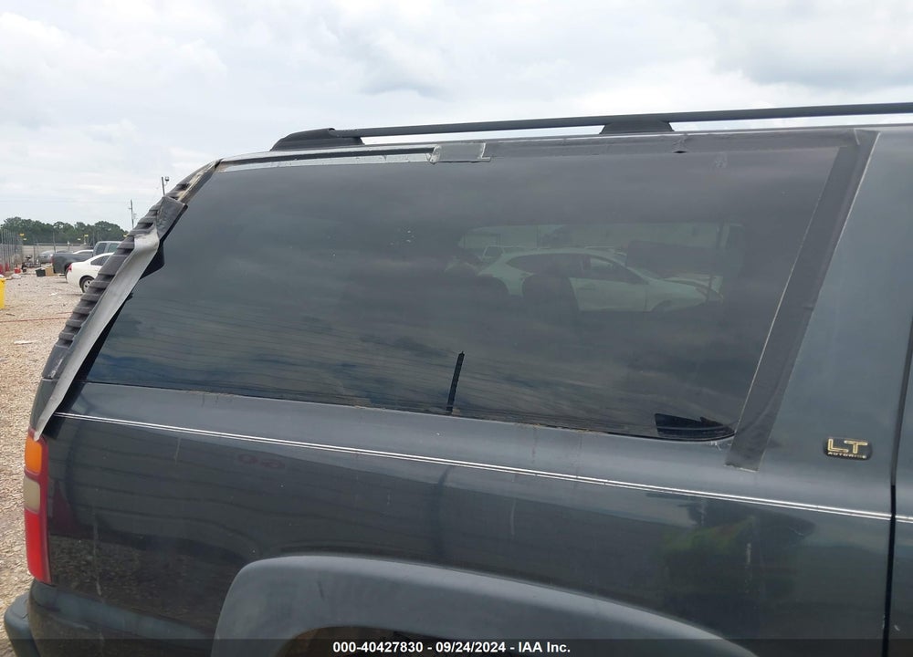 2003 CHEVROLET SUBURBAN 1500 LT VIN: 3GNEC16Z03G196134