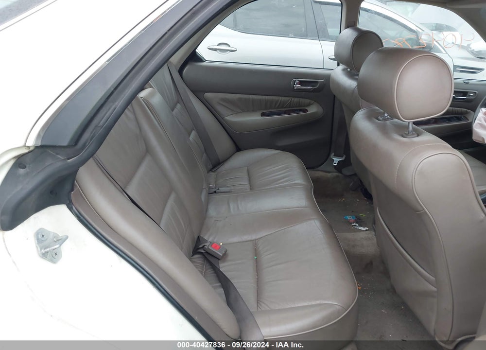 1996 ACURA 3.2TL VIN: JH4UA3656TC011878