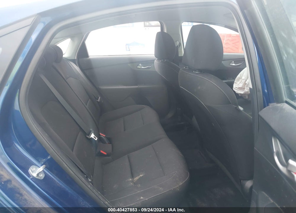 2021 KIA FORTE LXS VIN: 3KPF24AD8ME370591