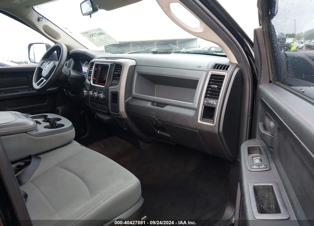 2015 RAM 1500 EXPRESS VIN: 1C6RR6KT8FS583428