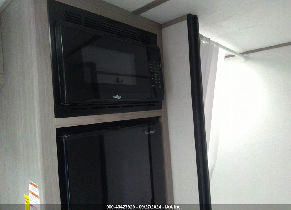 2023 KEYSTONE RV 17B COLEM VIN: 4YDTCMG19PH939957