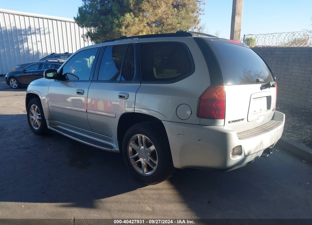 2007 GMC ENVOY DENALI VIN: 1GKET63M172133237