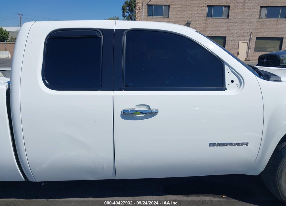 2008 GMC SIERRA 1500 SLE1 VIN: 2GTEC19JX81242051