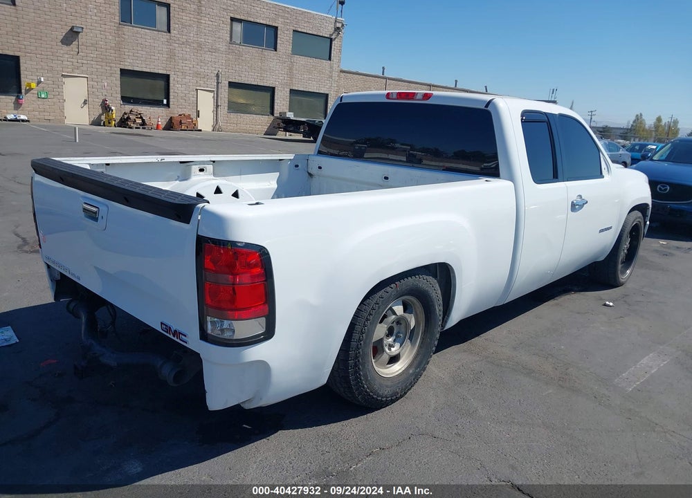 2008 GMC SIERRA 1500 SLE1 VIN: 2GTEC19JX81242051