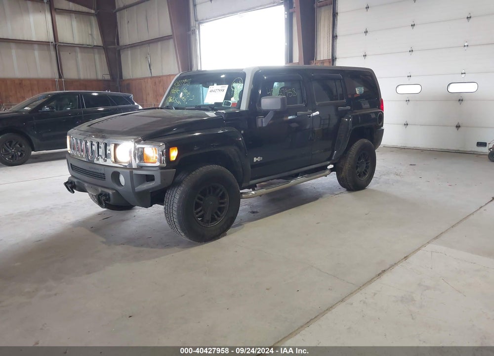 2007 HUMMER H3 SUV VIN: 5GTDN13E178157203