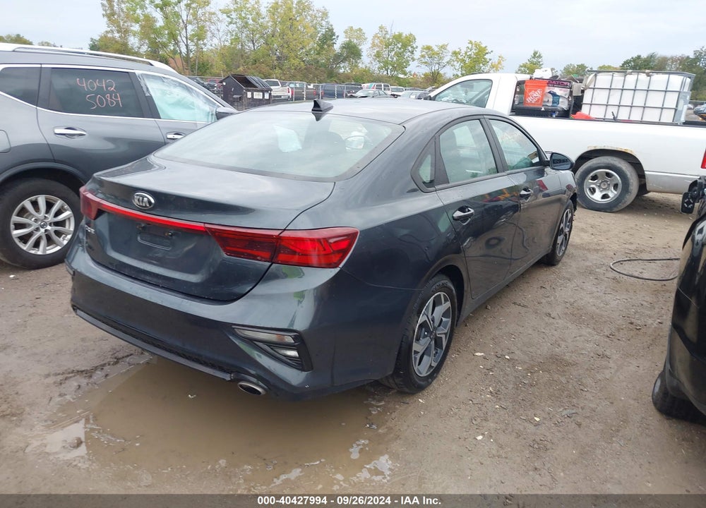 2021 KIA FORTE LXS VIN: 3KPF24AD3ME353746