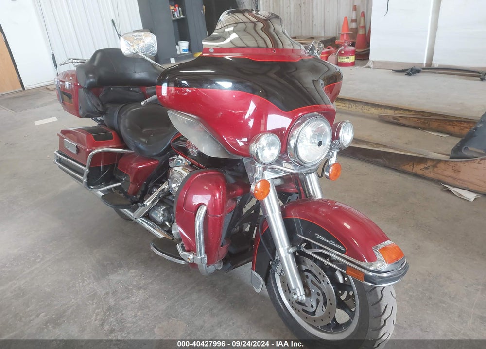 2006 HARLEY-DAVIDSON FLHTCUI VIN: 1HD1FCW136Y649899
