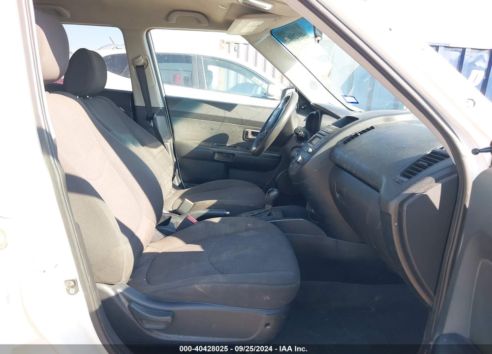 2012 KIA SOUL VIN: KNDJT2A58C7401003