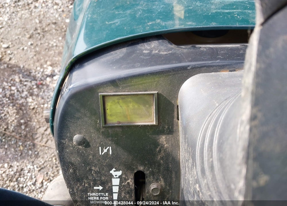 2010 CRAFTSMAN TRACTOR VIN: 04279813010554