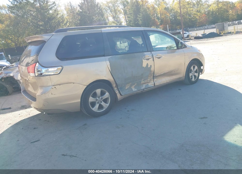 2011 TOYOTA SIENNA LE V6 VIN: 5TDKK3DCXBS003206