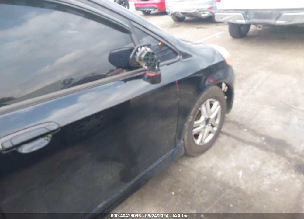 2008 HONDA FIT SPORT VIN: JHMGD386X8S004570