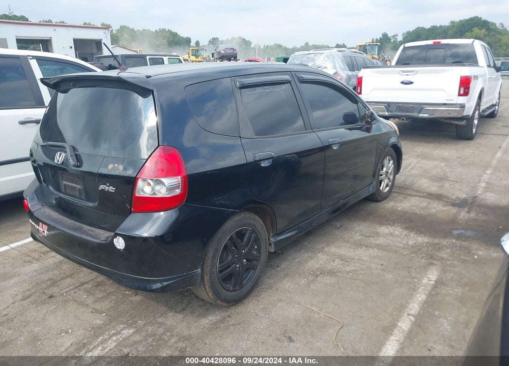 2008 HONDA FIT SPORT VIN: JHMGD386X8S004570