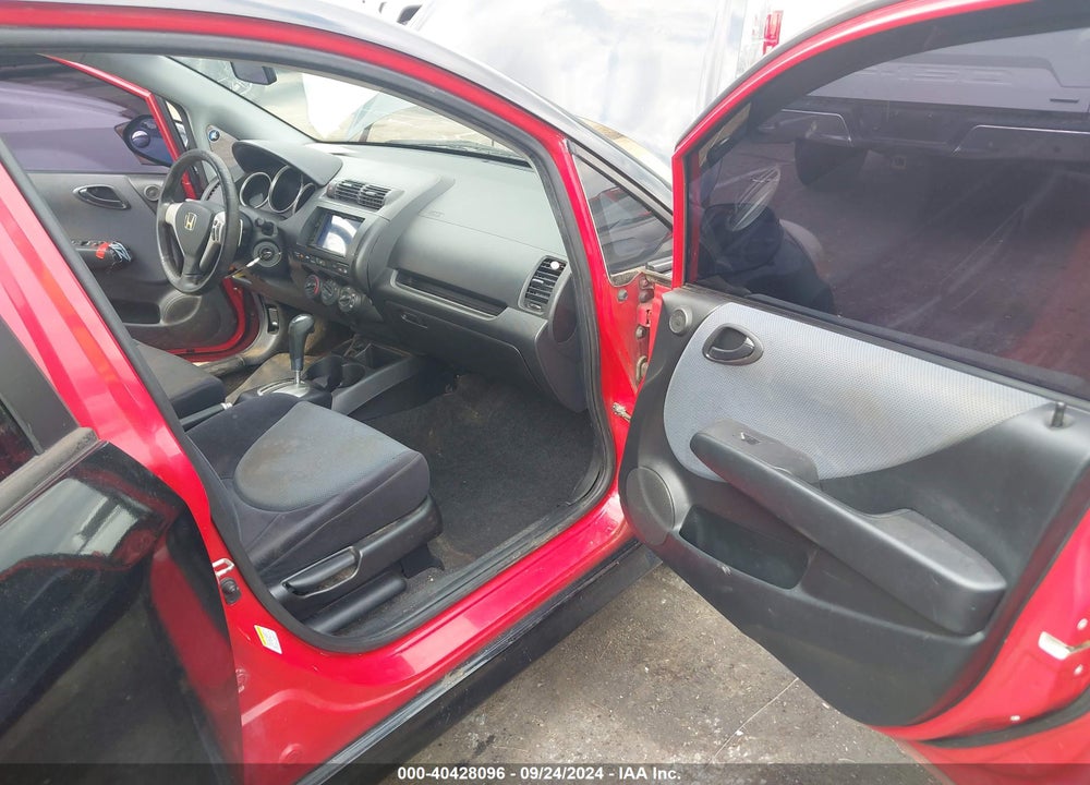 2008 HONDA FIT SPORT VIN: JHMGD386X8S004570