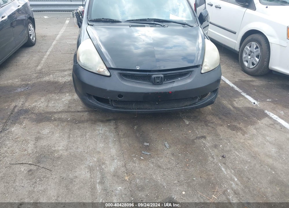 2008 HONDA FIT SPORT VIN: JHMGD386X8S004570