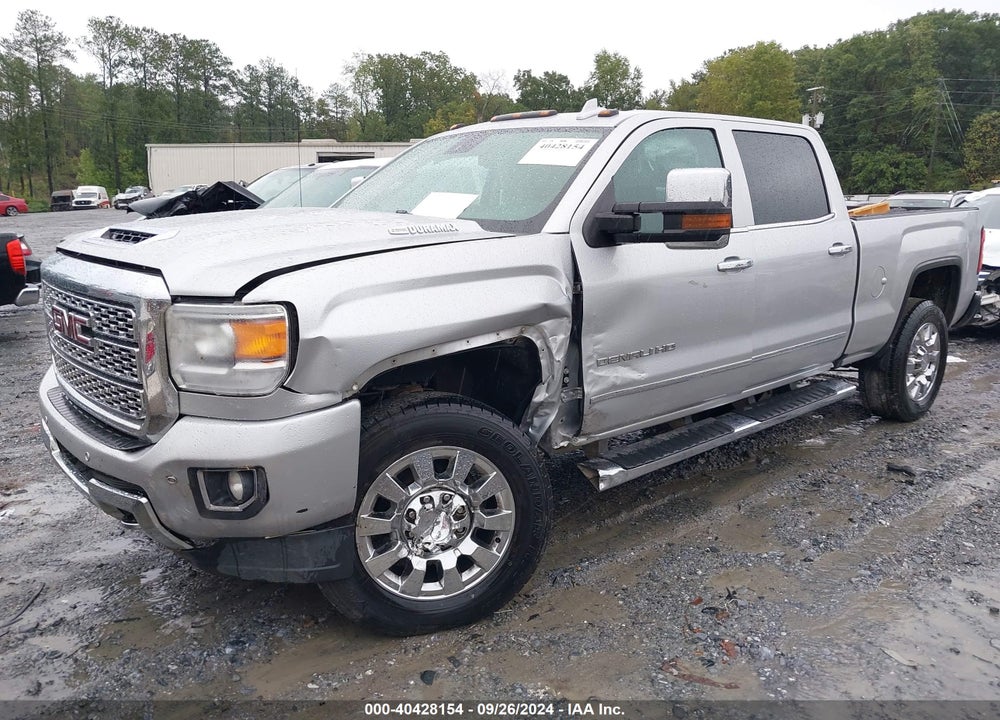 2018 GMC SIERRA 2500HD DENALI VIN: 1GT12UEY9JF113139