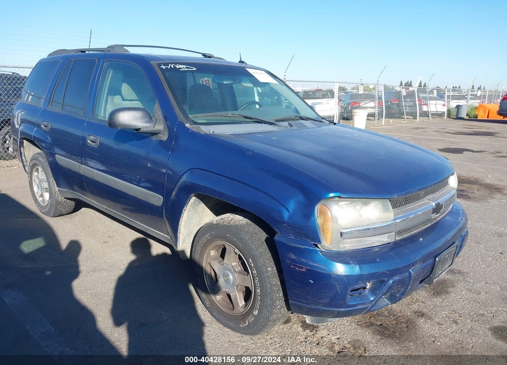 2005 CHEVROLET TRAILBLAZER LS VIN: 1GNDT13S052387860