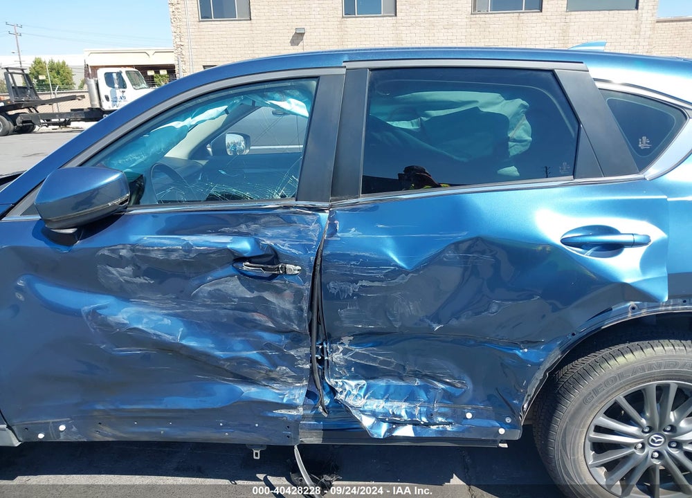 2019 MAZDA CX-5 SPORT VIN: JM3KFABM8K1511652