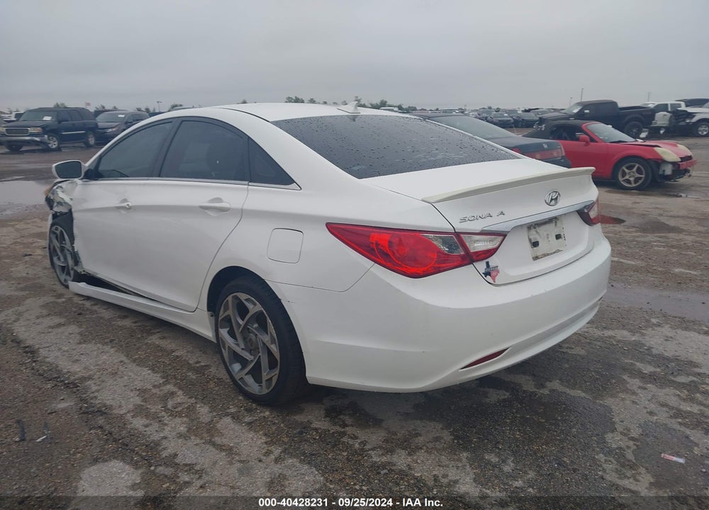 2013 HYUNDAI SONATA GLS VIN: 5NPEB4AC4DH723472