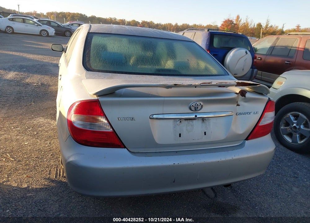 2003 TOYOTA CAMRY LE VIN: 4T1BE32K43U662053