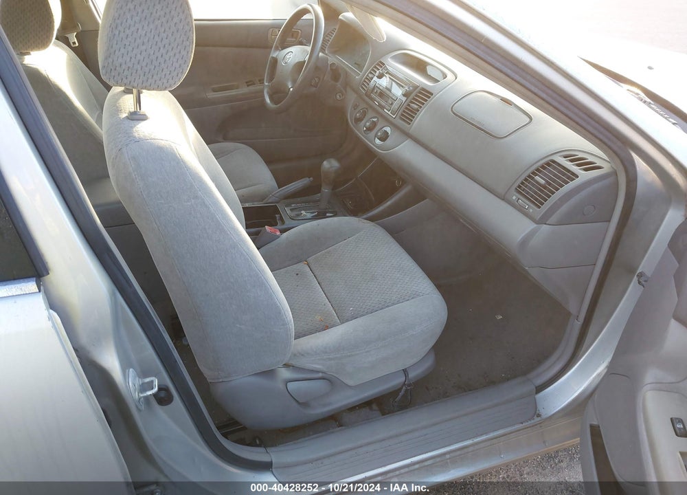 2003 TOYOTA CAMRY LE VIN: 4T1BE32K43U662053