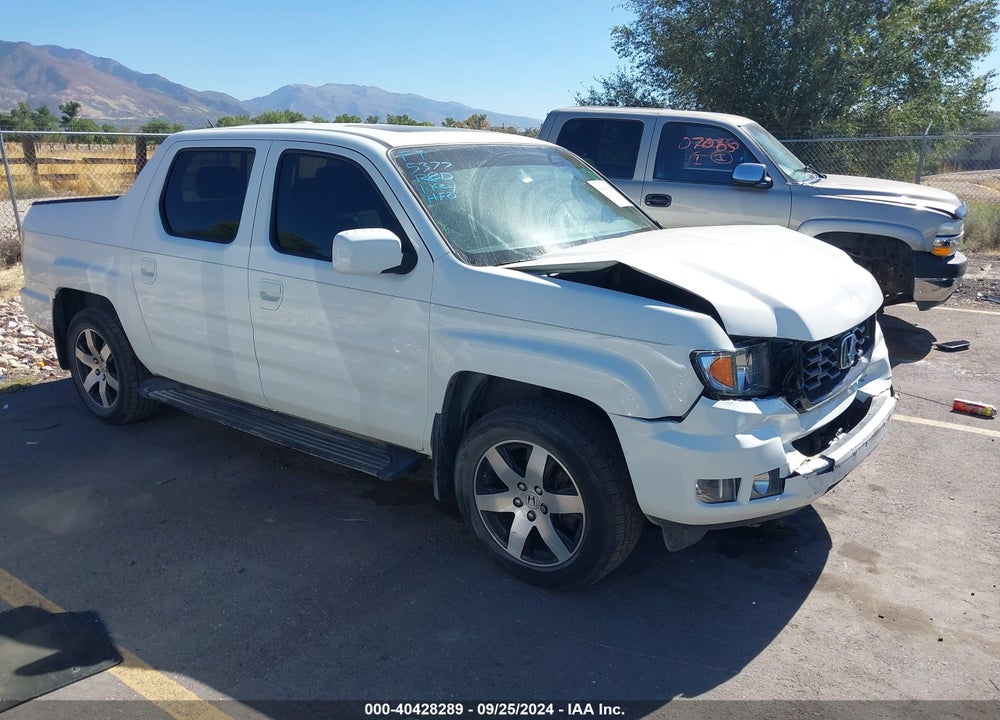 2014 HONDA RIDGELINE SE VIN: 5FPYK1F67EB008269