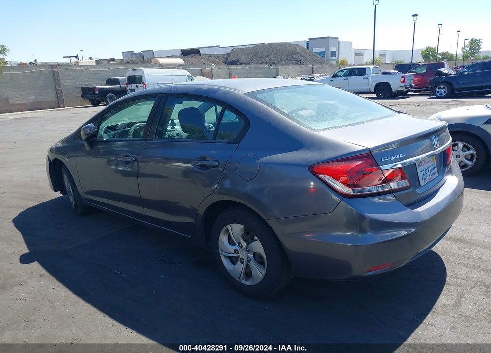 2014 HONDA CIVIC LX VIN: 19XFB2F5XEE224832