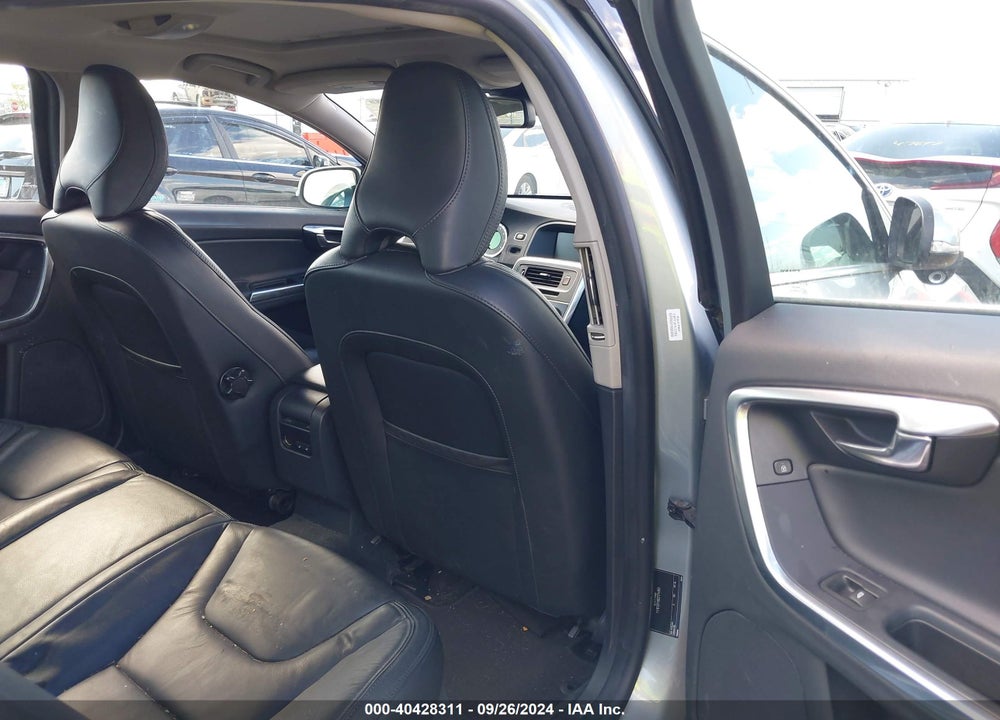 2013 VOLVO S60 T5/T5 PLATINUM/T5 PREMIER/T5 PREMIER PLUS VIN: YV1612FH9D2174993