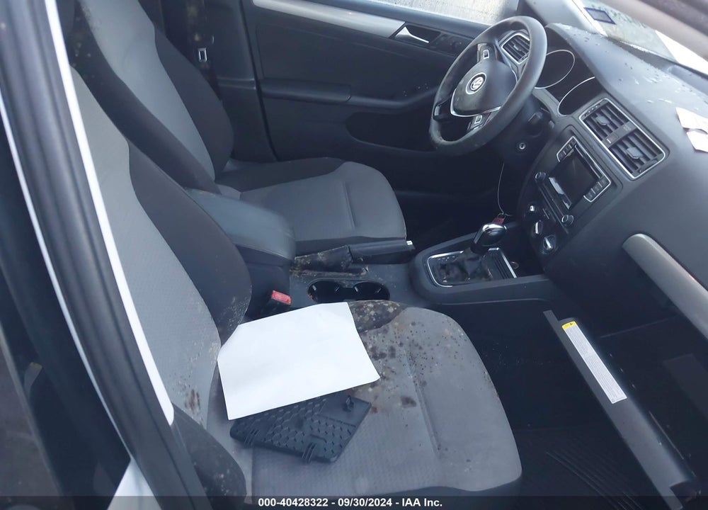 2017 VOLKSWAGEN JETTA 1.4T S VIN: 3VW2B7AJXHM341012