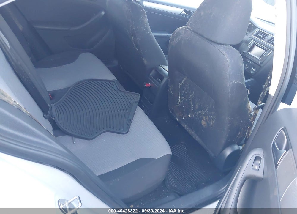 2017 VOLKSWAGEN JETTA 1.4T S VIN: 3VW2B7AJXHM341012