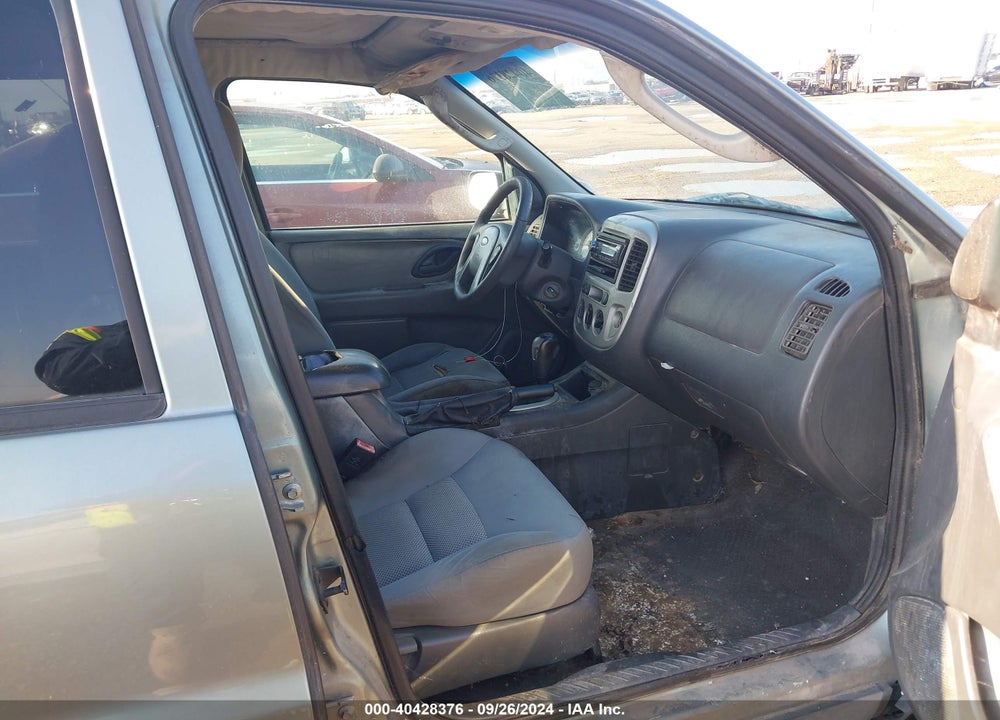 2007 FORD ESCAPE VIN: 1FMYU031X7KB17932