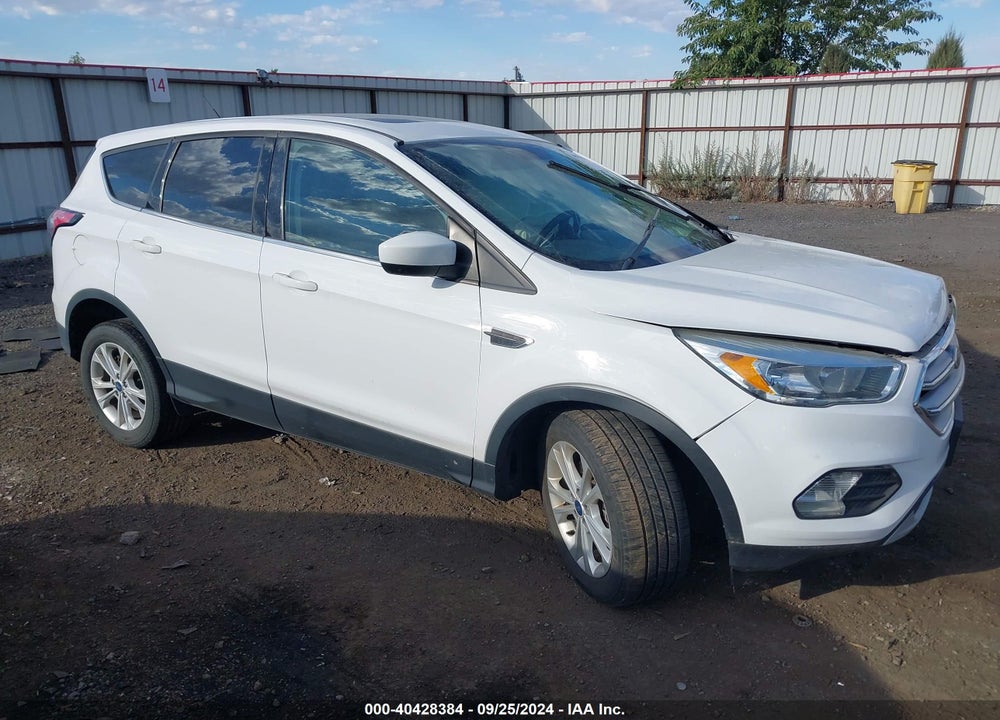 2017 FORD ESCAPE SE VIN: 1FMCU9G94HUC89152