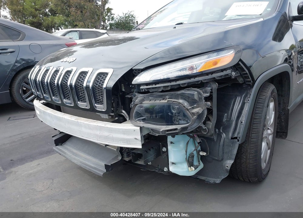 2018 JEEP CHEROKEE LIMITED FWD VIN: 1C4PJLDX5JD618493