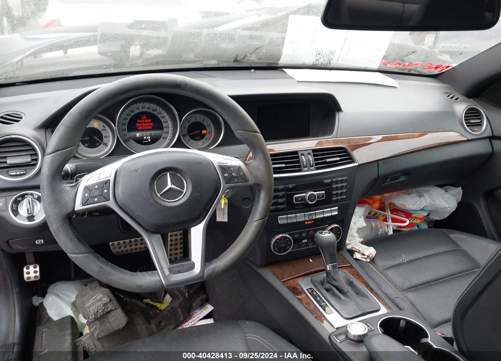 2014 MERCEDES-BENZ C 250 VIN: WDDGJ4HB9EG186232