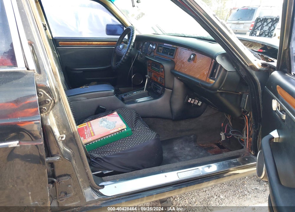 1986 JAGUAR XJ6 VIN: 1SAJAV134GC440491