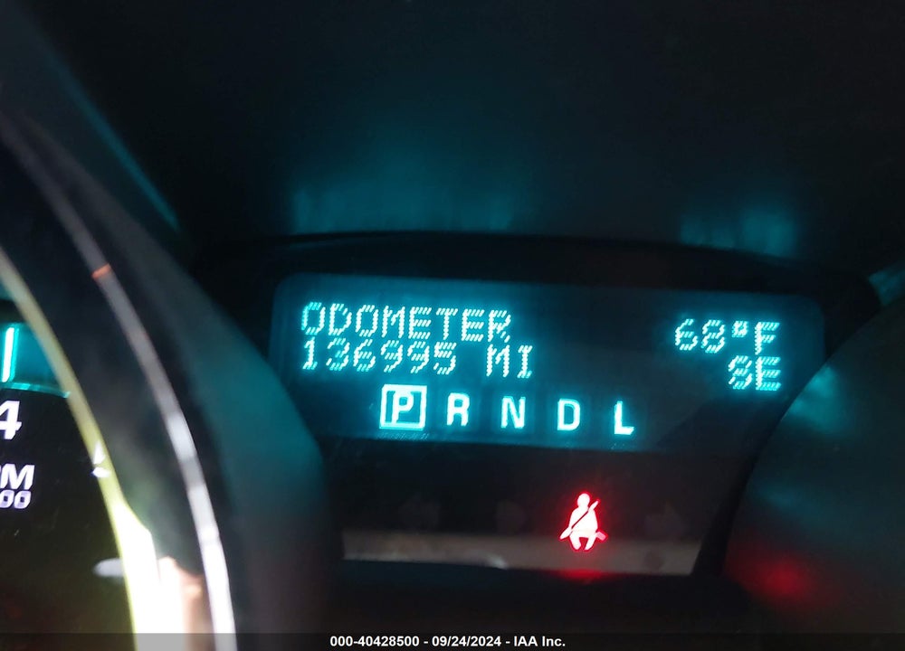 2011 CHEVROLET TRAVERSE 1LT VIN: 1GNKVGED3BJ296019