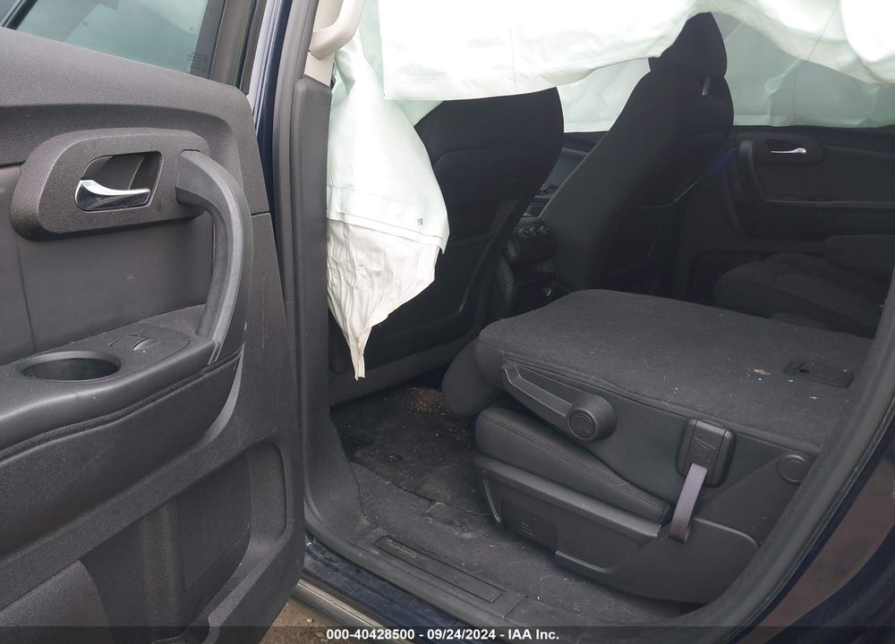 2011 CHEVROLET TRAVERSE 1LT VIN: 1GNKVGED3BJ296019