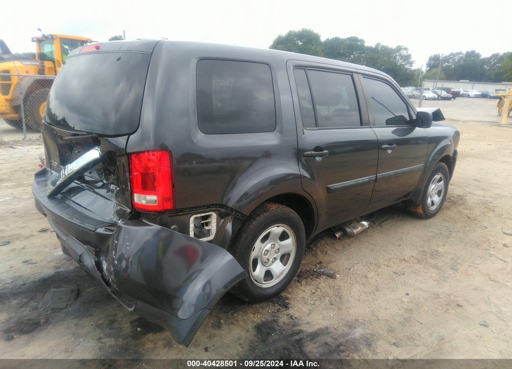 2015 HONDA PILOT LX VIN: 5FNYF4H2XFB075006