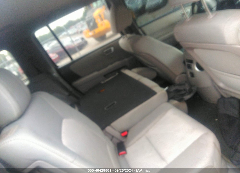 2015 HONDA PILOT LX VIN: 5FNYF4H2XFB075006