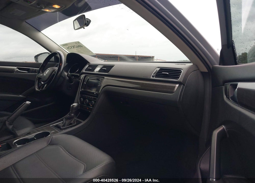 2017 VOLKSWAGEN PASSAT 1.8T SE VIN: 1VWBT7A37HC082513
