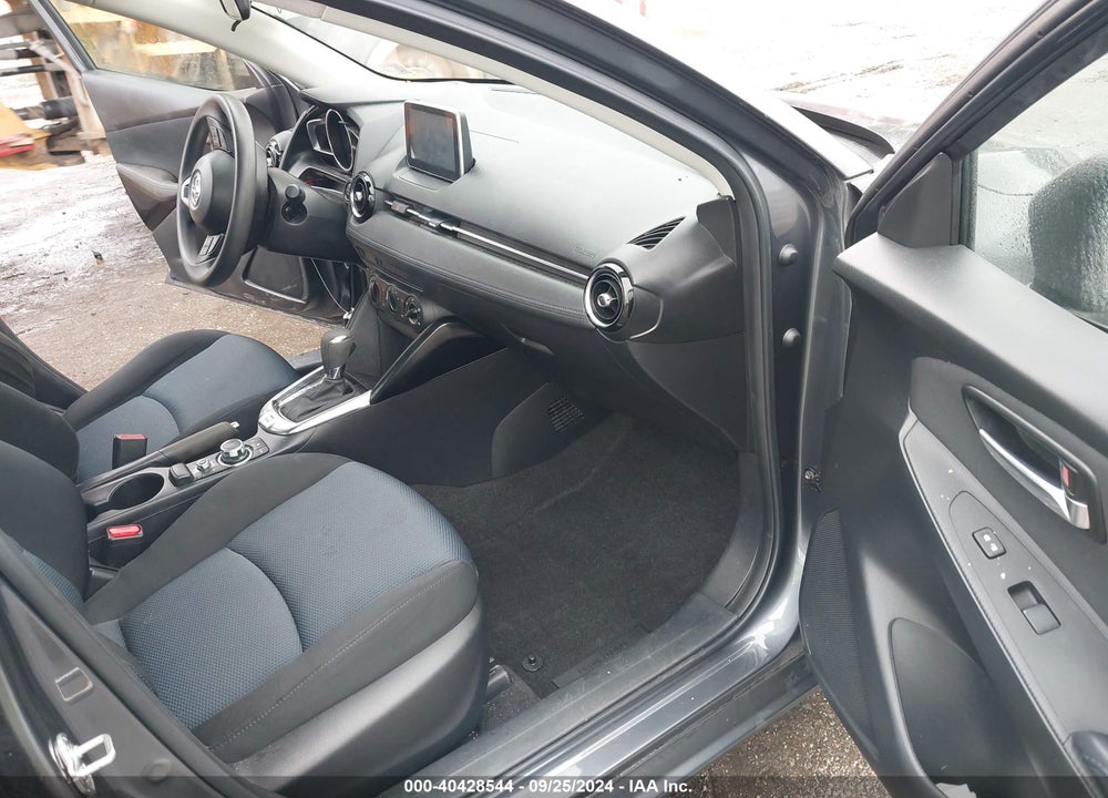 2017 TOYOTA YARIS IA VIN: 3MYDLBYV7HY169889