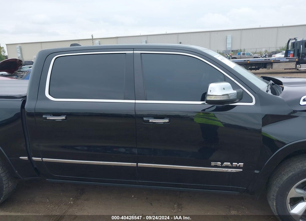 2019 RAM 1500 LIMITED 4X4 5'7 BOX VIN: 1C6SRFHT1KN773587