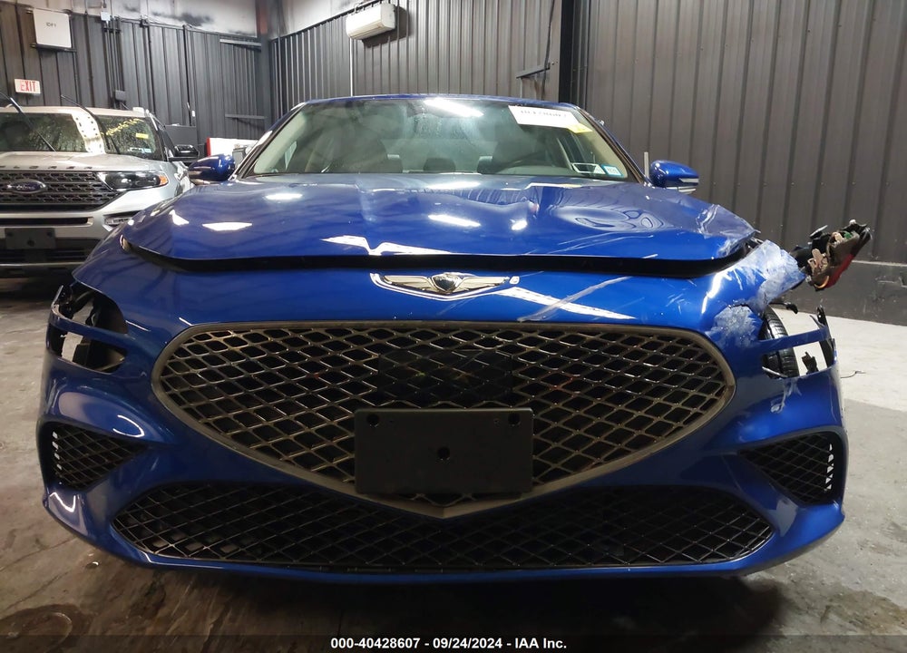 2022 GENESIS G70 2.0T AWD VIN: KMTG34TA1NU098300