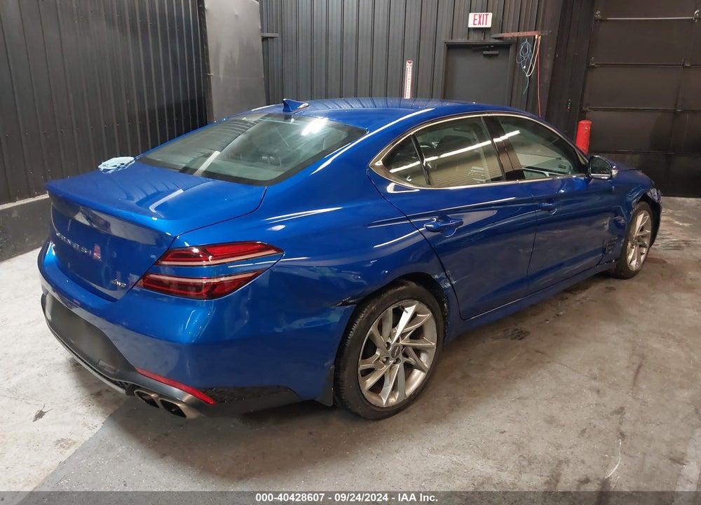 2022 GENESIS G70 2.0T AWD VIN: KMTG34TA1NU098300
