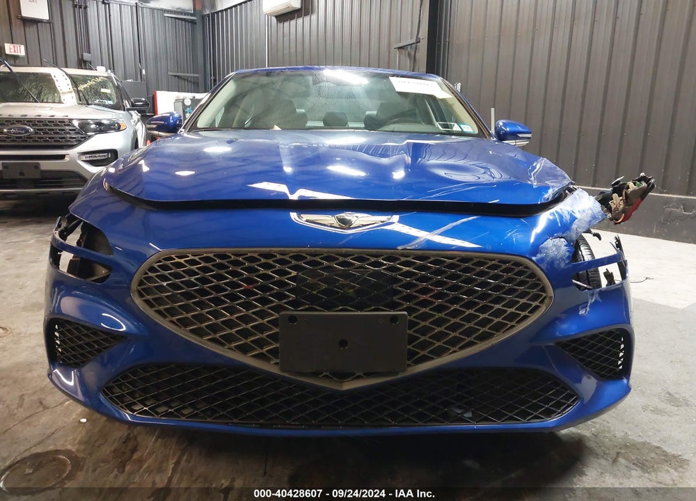 2022 GENESIS G70 2.0T AWD VIN: KMTG34TA1NU098300