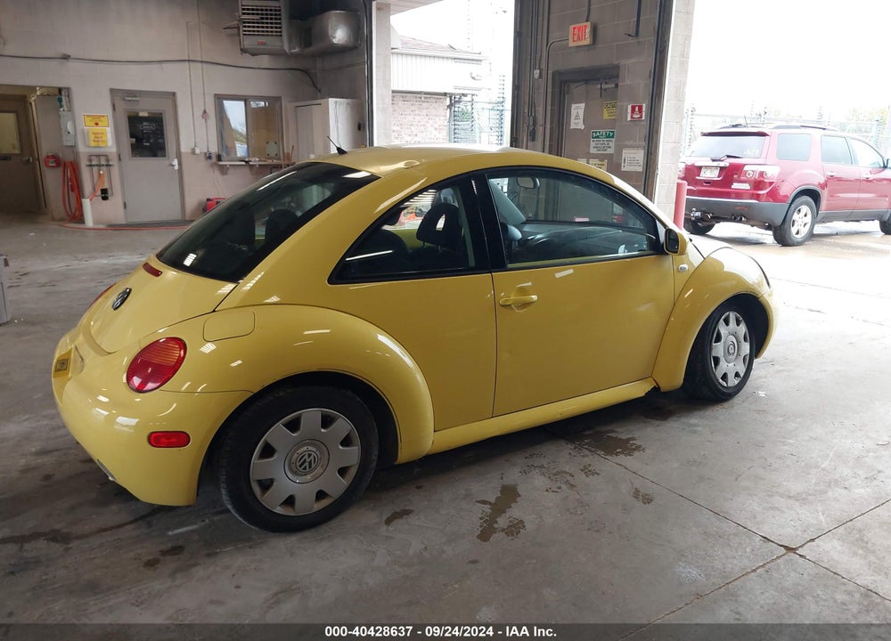 2002 VOLKSWAGEN NEW BEETLE GL VIN: 3VWBB21C82M428113