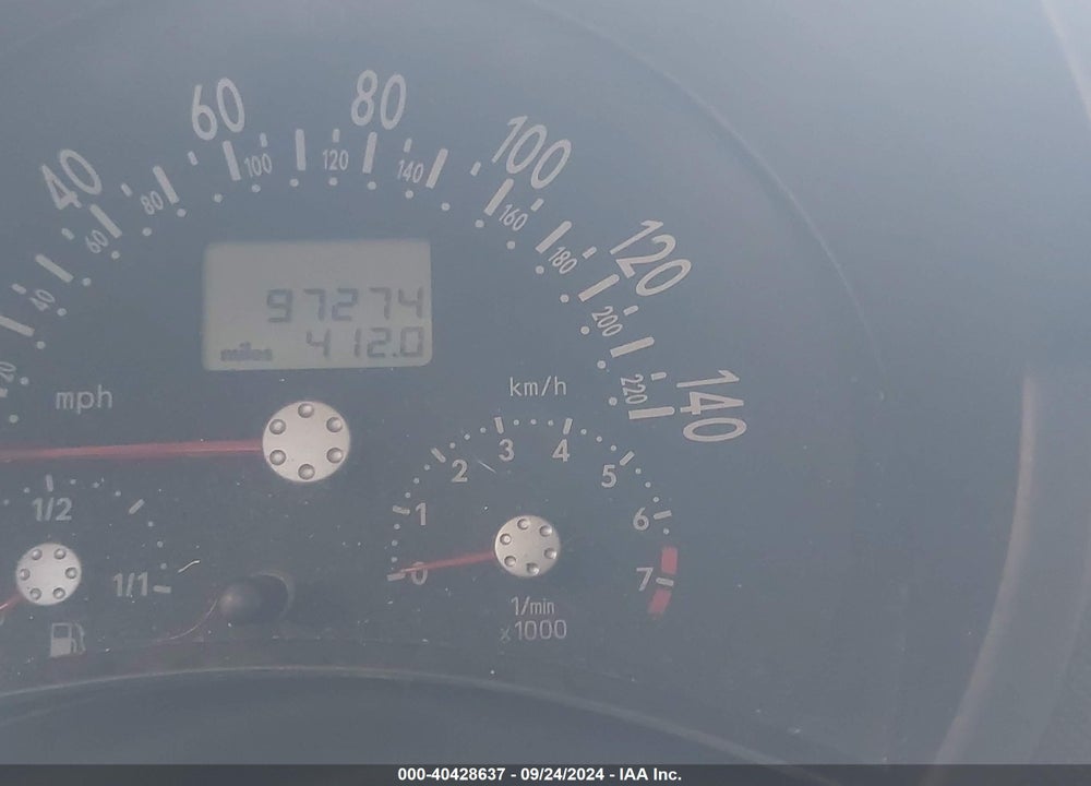 2002 VOLKSWAGEN NEW BEETLE GL VIN: 3VWBB21C82M428113