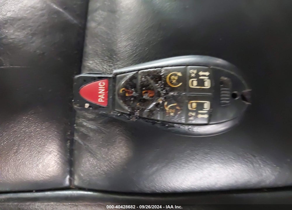 2012 CHRYSLER TOWN & COUNTRY LIMITED VIN: 2C4RC1GG4CR267353